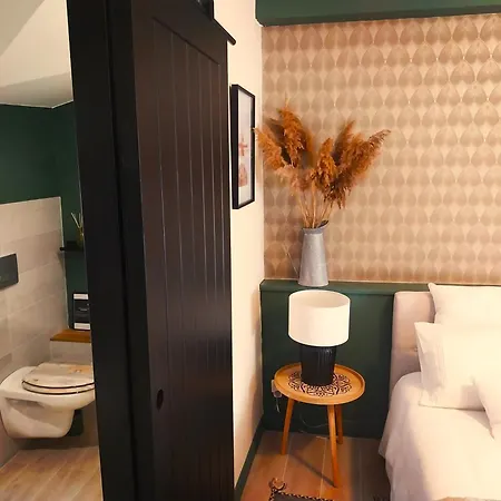 La Maison De Mona 3*